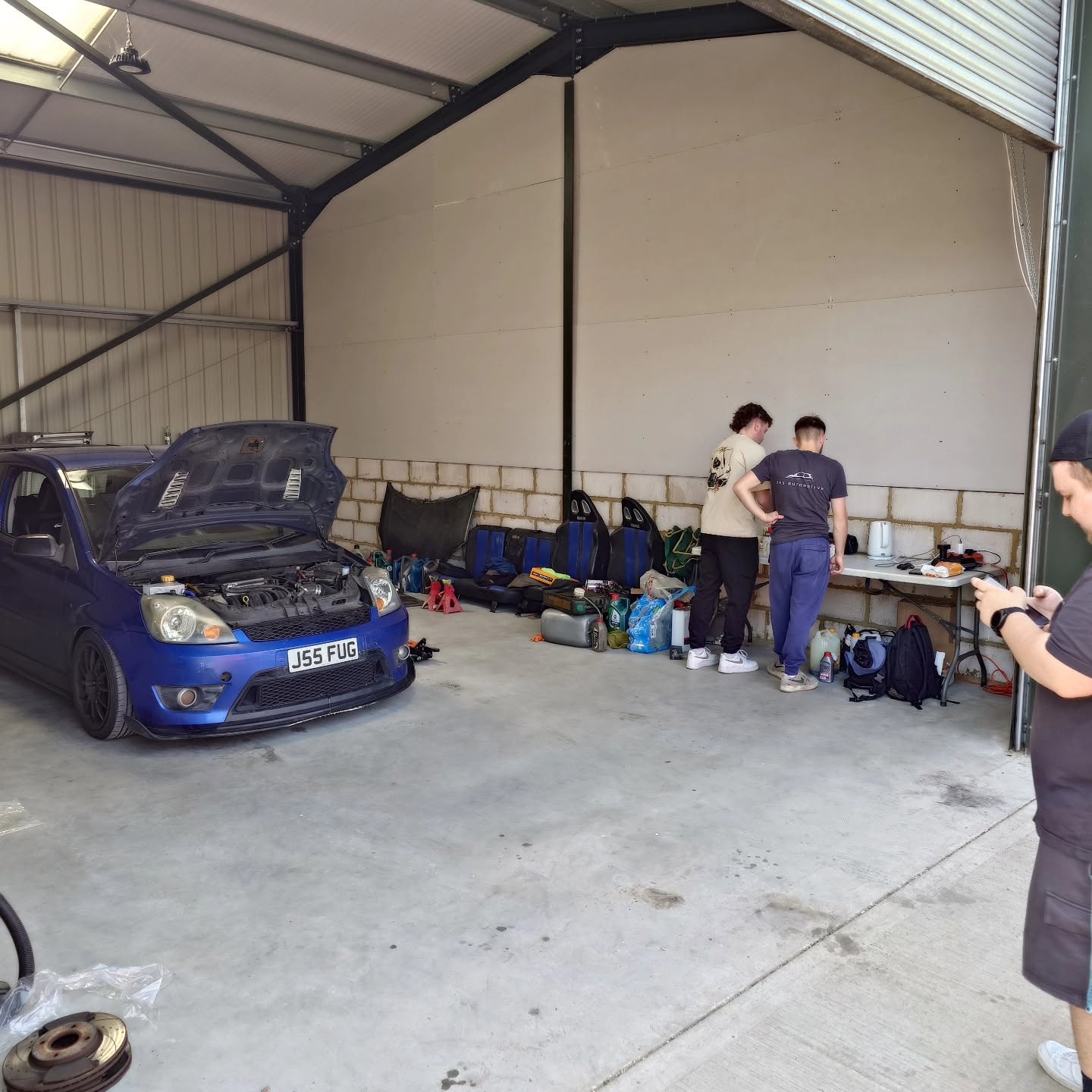 The team working on a customer Fiesta ST